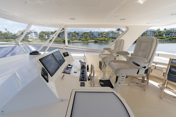 Marlow-Explorer 58E 2016-BUOYANT FORCE Vero Beach-Florida-United States-FLYBRIDGE HELM FACING STBD-6060781