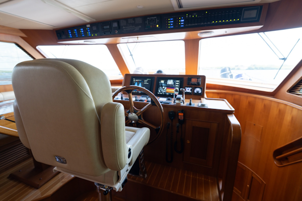 Marlow-Explorer 58E 2016-BUOYANT FORCE Vero Beach-Florida-United States-PILOTHOUSE FWD-6060752