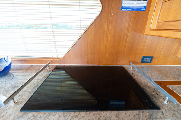 Marlow-Explorer 58E 2016-BUOYANT FORCE Vero Beach-Florida-United States COOKTOP-6060744