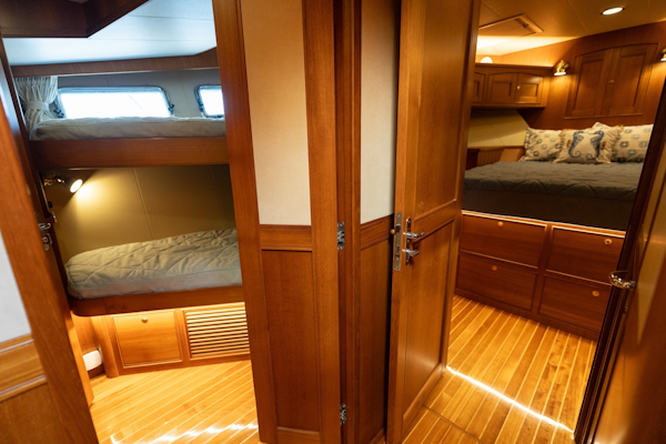 Marlow-Explorer 58E 2016-BUOYANT FORCE Vero Beach-Florida-United States-COMPANIONWAY PORT-6060755