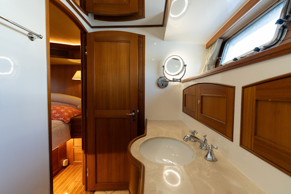 Marlow-Explorer 58E 2016-BUOYANT FORCE Vero Beach-Florida-United States-MSR HEAD DOOR OPEN-6060778