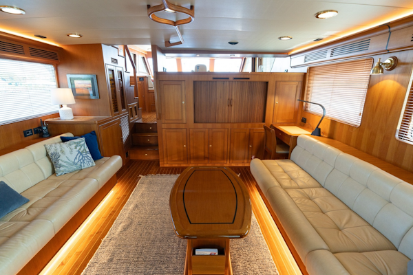 Marlow-Explorer 58E 2016-BUOYANT FORCE Vero Beach-Florida-United States-SALON FWD-6060735