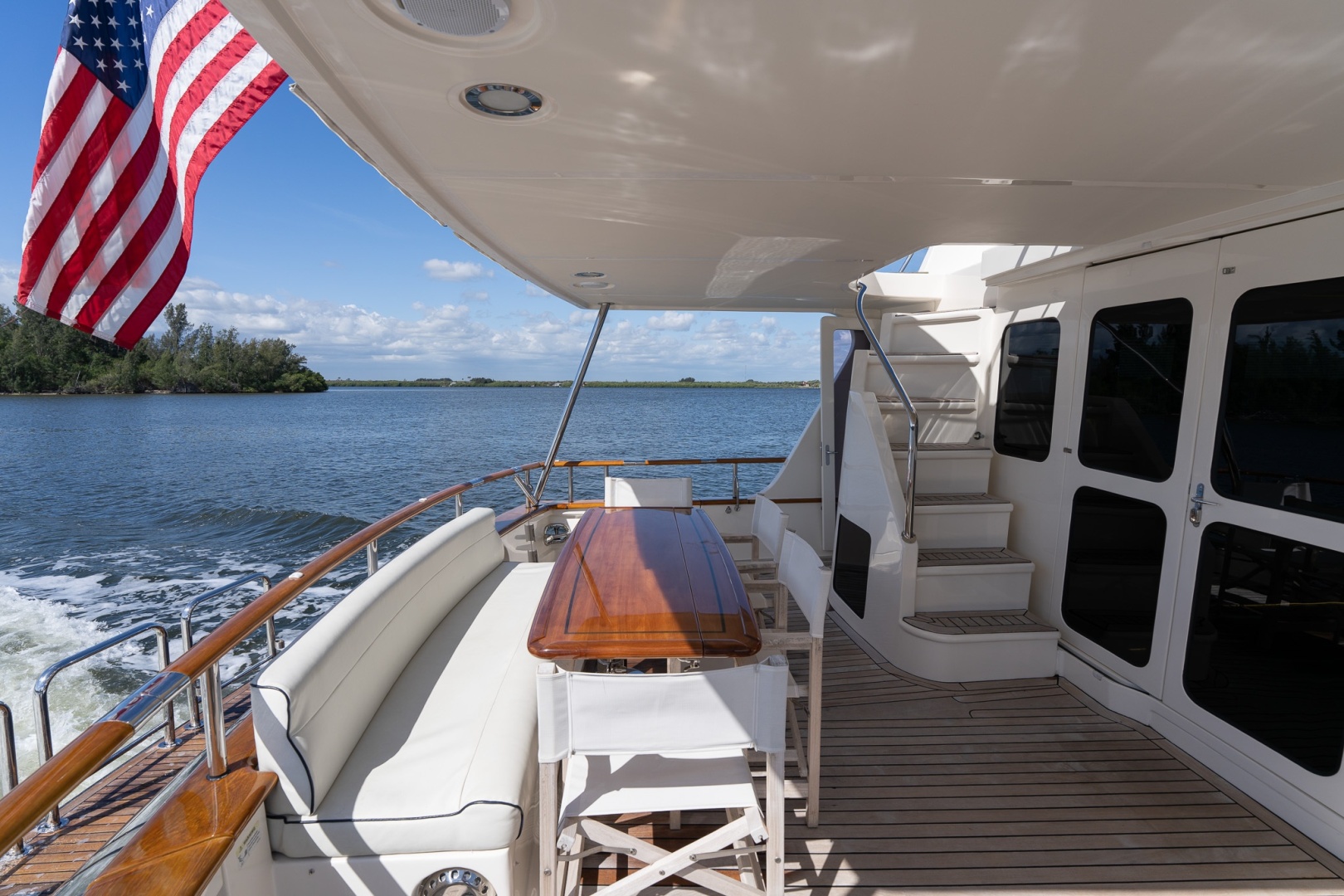 Marlow-Explorer 58E 2016-BUOYANT FORCE Vero Beach-Florida-United States-COCKPIT FACING PORT-6060730 | Thumbnail