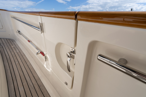 Marlow-Explorer 58E 2016-BUOYANT FORCE Vero Beach-Florida-United States-FWD BOARDING DOOR-6060801
