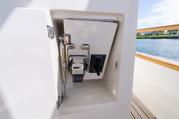 Marlow-Explorer 58E 2016-BUOYANT FORCE Vero Beach-Florida-United States-STBD DOCKING STATION-6060734