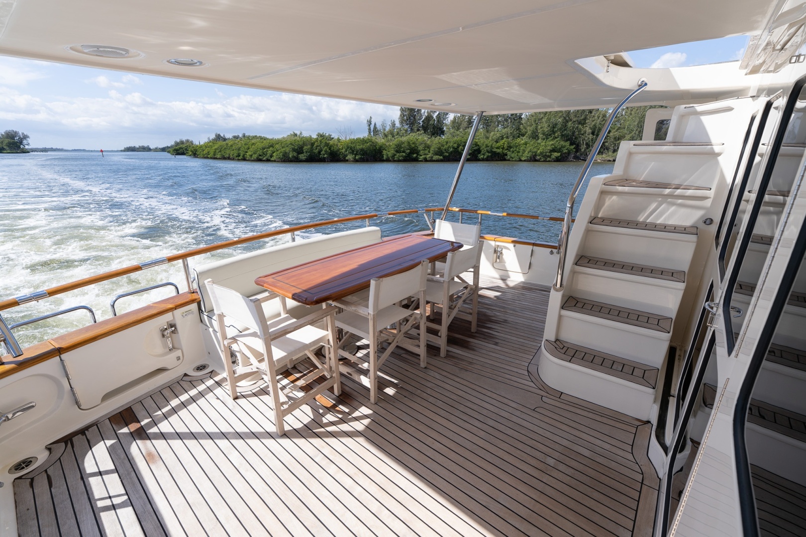 Marlow-Explorer 58E 2016-BUOYANT FORCE Vero Beach-Florida-United States-COCKPIT FACING PORT AFT-6060729 | Thumbnail