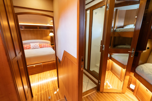 Marlow-Explorer 58E 2016-BUOYANT FORCE Vero Beach-Florida-United States-COMPANIONWAY PORT AFT-6060764