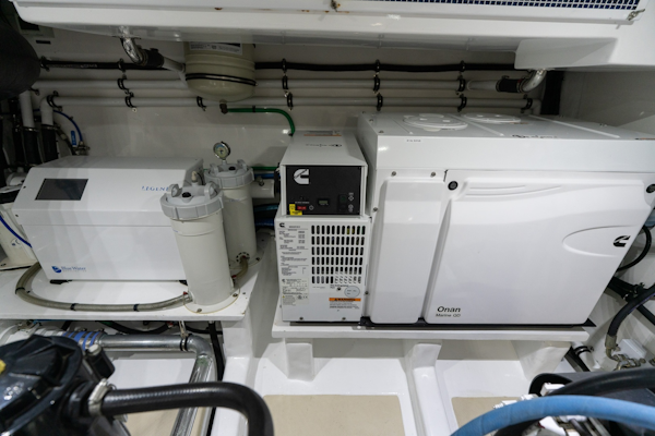 Marlow-Explorer 58E 2016-BUOYANT FORCE Vero Beach-Florida-United States PORT GENERATOR WATER MAKER-6060825