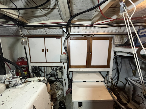 Grand Banks-49 Motor Yacht 1987 -Ten Mile-Tennessee-United States-Engine Room 10-6088877