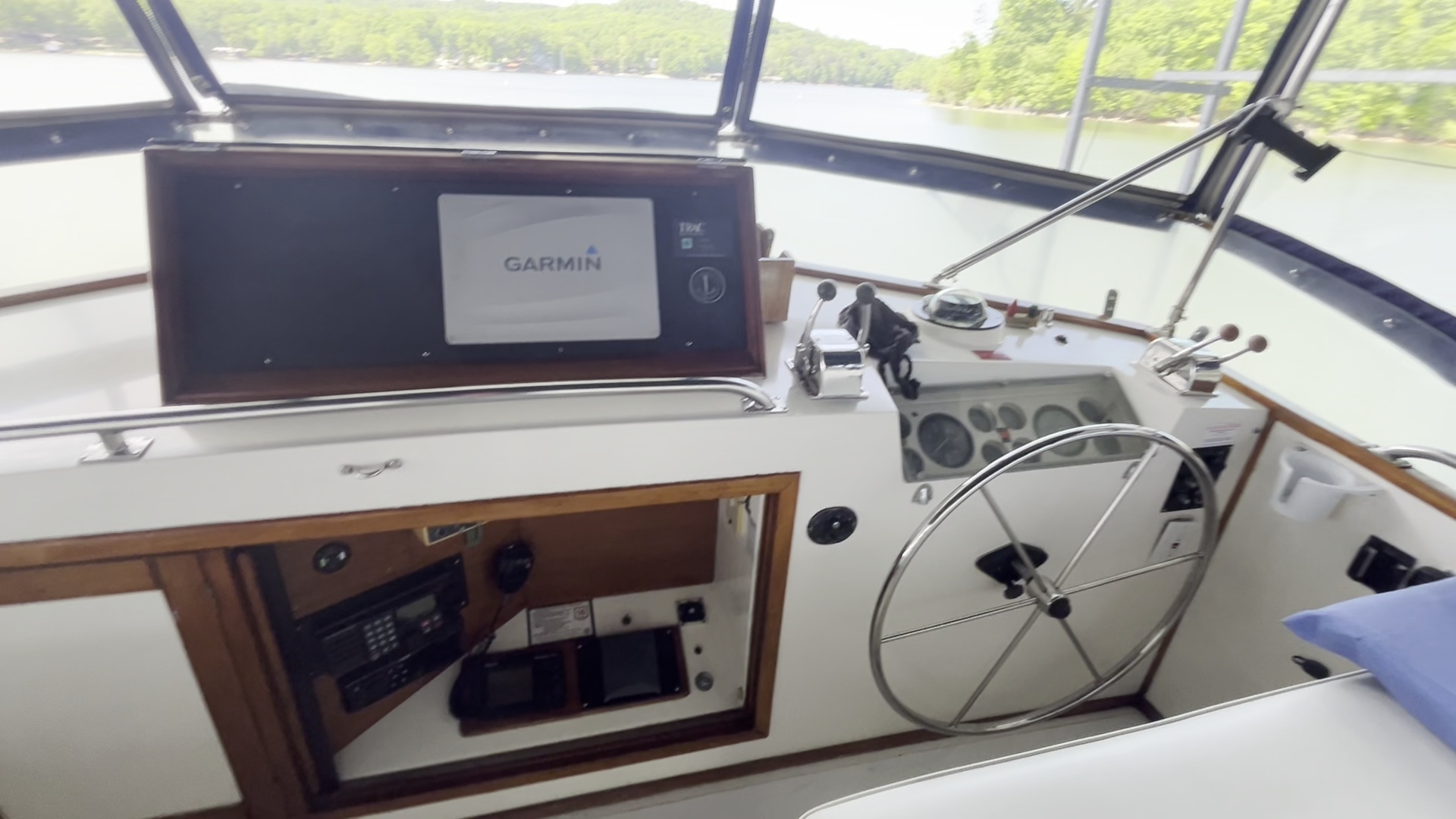 Grand Banks-49 Motor Yacht 1987 -Ten Mile-Tennessee-United States-Phoenix Upper Helm-6105421 | Thumbnail