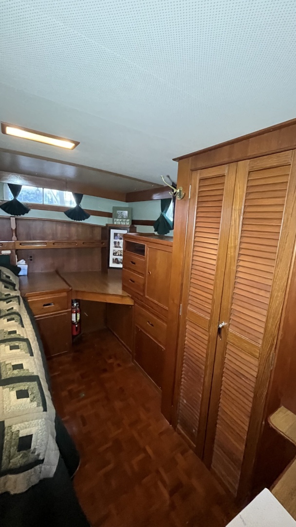 Grand Banks-49 Motor Yacht 1987 -Ten Mile-Tennessee-United States-Master 2-6086966 | Thumbnail