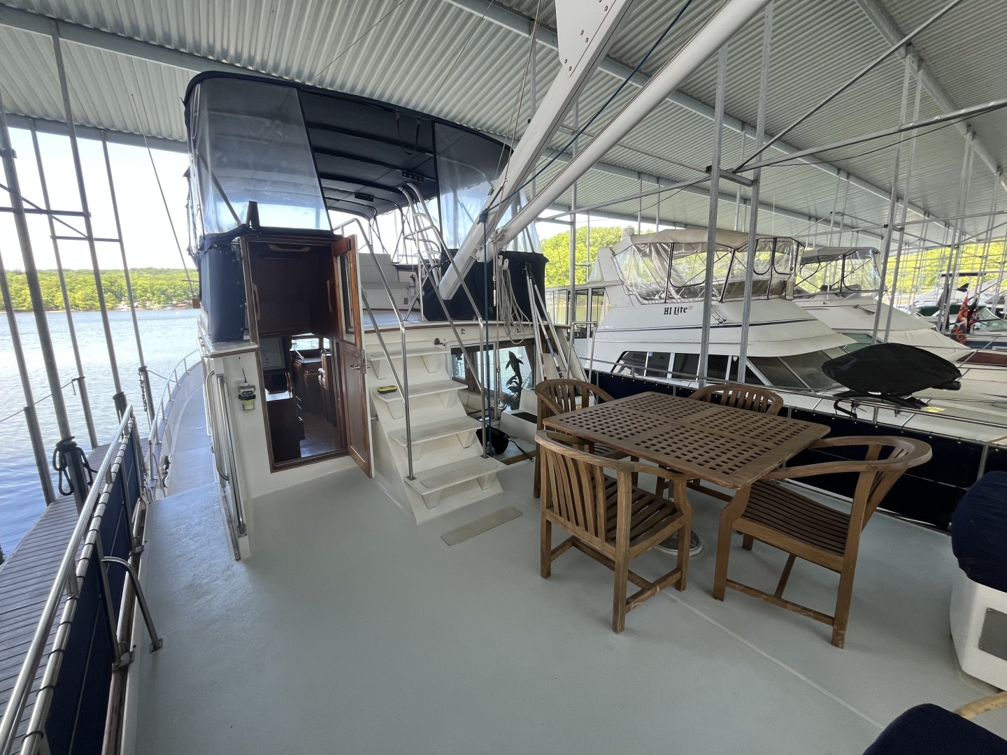 Grand Banks-49 Motor Yacht 1987 -Ten Mile-Tennessee-United States-Aft Deck-6087039 | Thumbnail