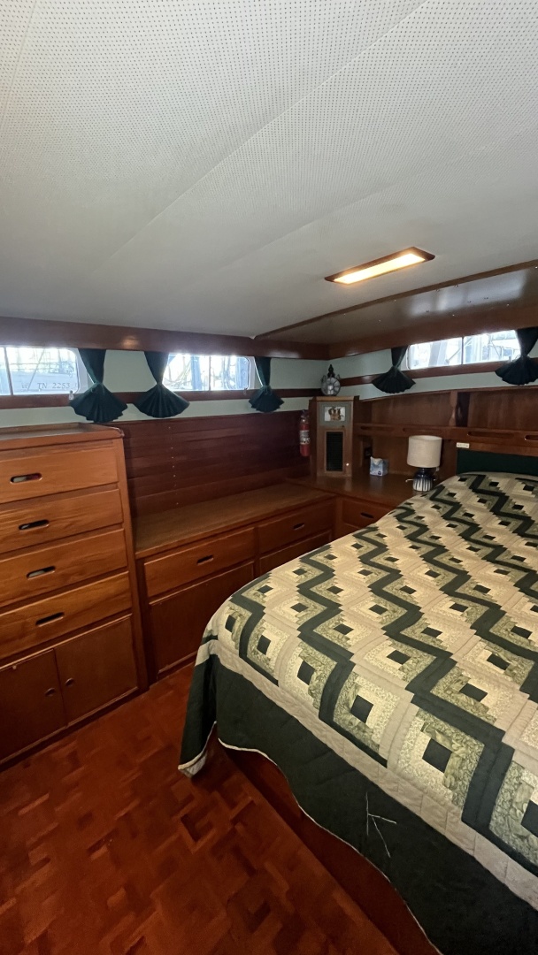 Grand Banks-49 Motor Yacht 1987 -Ten Mile-Tennessee-United States-Master 3-6086964 | Thumbnail