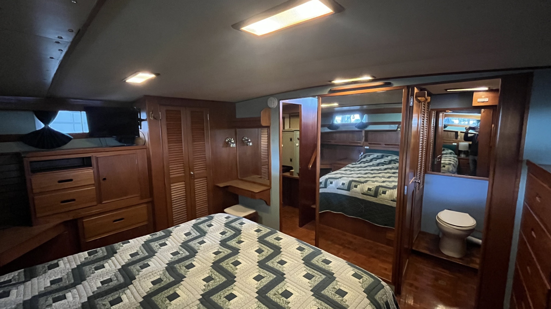 Grand Banks-49 Motor Yacht 1987 -Ten Mile-Tennessee-United States-Master 5-6086955 | Thumbnail