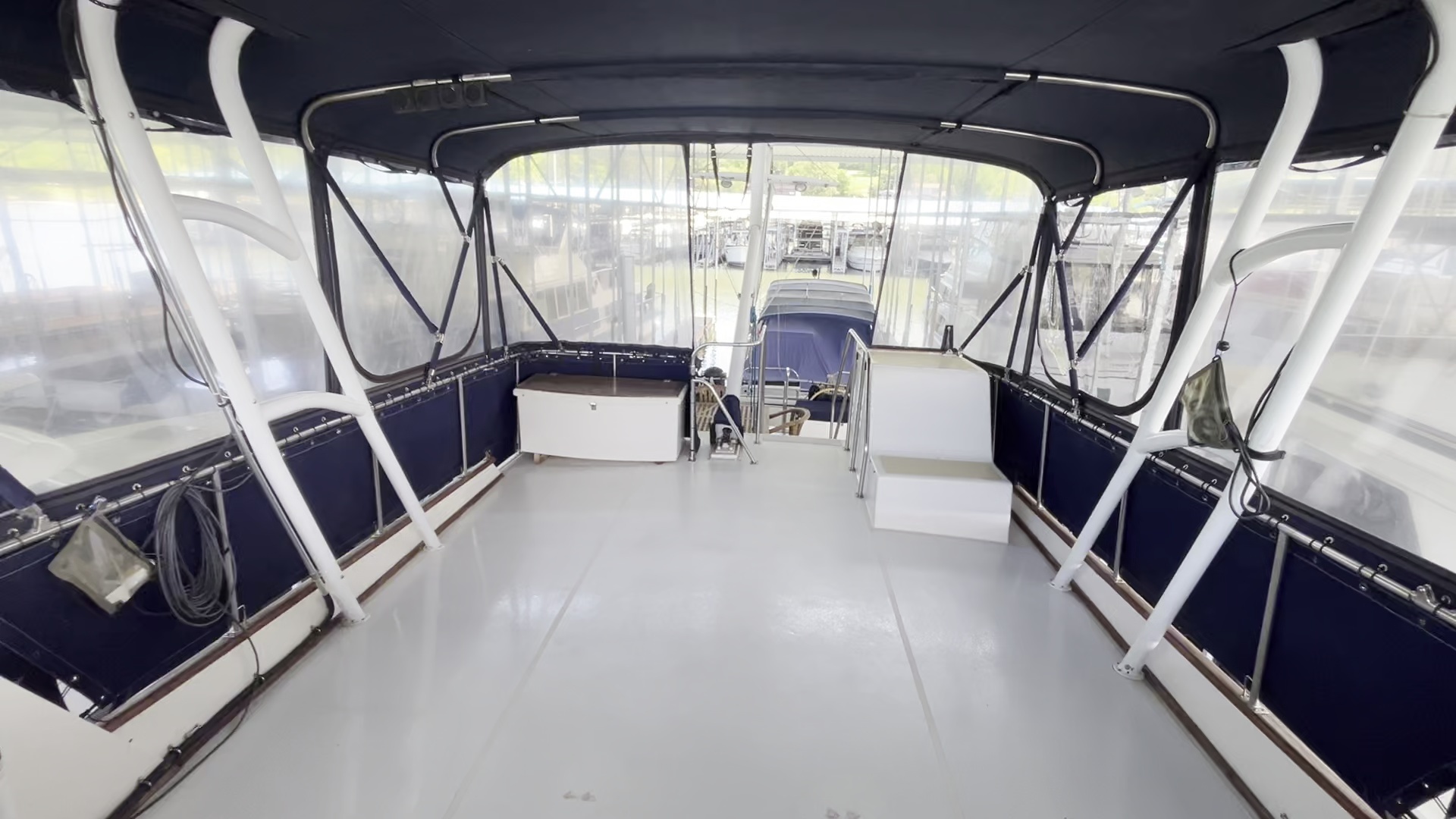 Grand Banks-49 Motor Yacht 1987 -Ten Mile-Tennessee-United States-Phoenix Flybridge-6105419 | Thumbnail
