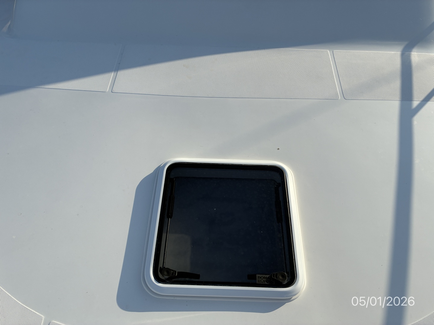Luhrs-Convertible 2005-You Two New Smyrna Beach-Florida-United States-34 Luhrs Foredeck Hatch-6086226 | Thumbnail