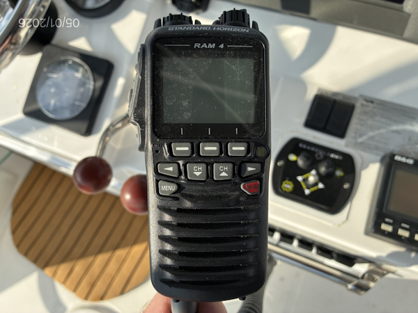 Luhrs-Convertible 2005-You Two New Smyrna Beach-Florida-United States-34 Luhrs VHF Radio-6086409
