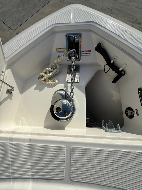 Boston Whaler 2023 -Miami Beach-Florida-United States-6063897