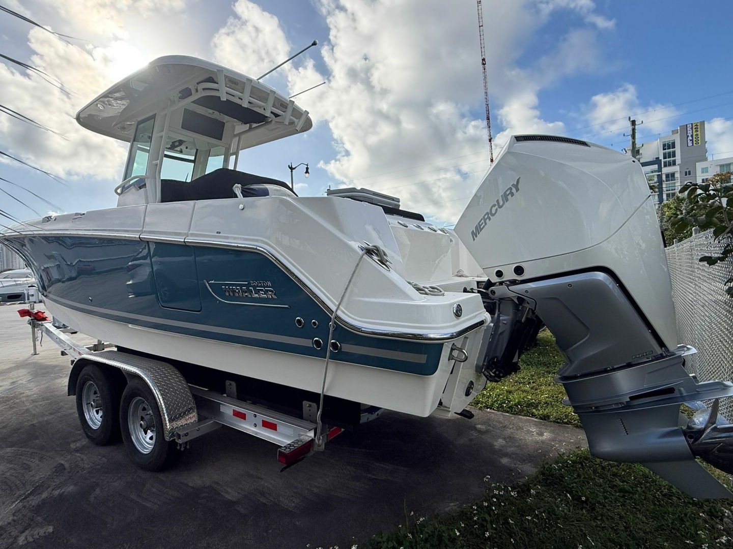 Boston Whaler 2023 -Miami Beach-Florida-United States-6063882 | Thumbnail