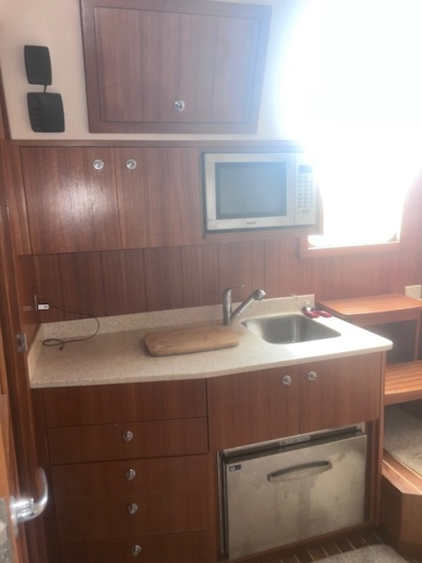 Ablemarle-Express Fisherman 2008-BLUE PURSUIT Kittery-Maine-United States-Galley 2-6121474