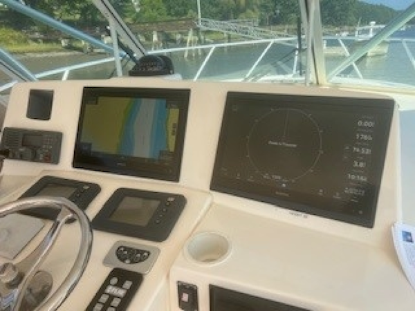 Ablemarle-Express Fisherman 2008-BLUE PURSUIT Kittery-Maine-United States-Helm 2-6062084