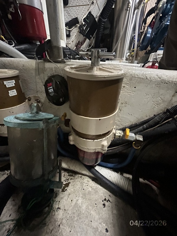 DeFever-Raised Pilothouse 1984-Traveller Anacortes-Washington-United States-49 DeFever port Racor fuel filter-6062123