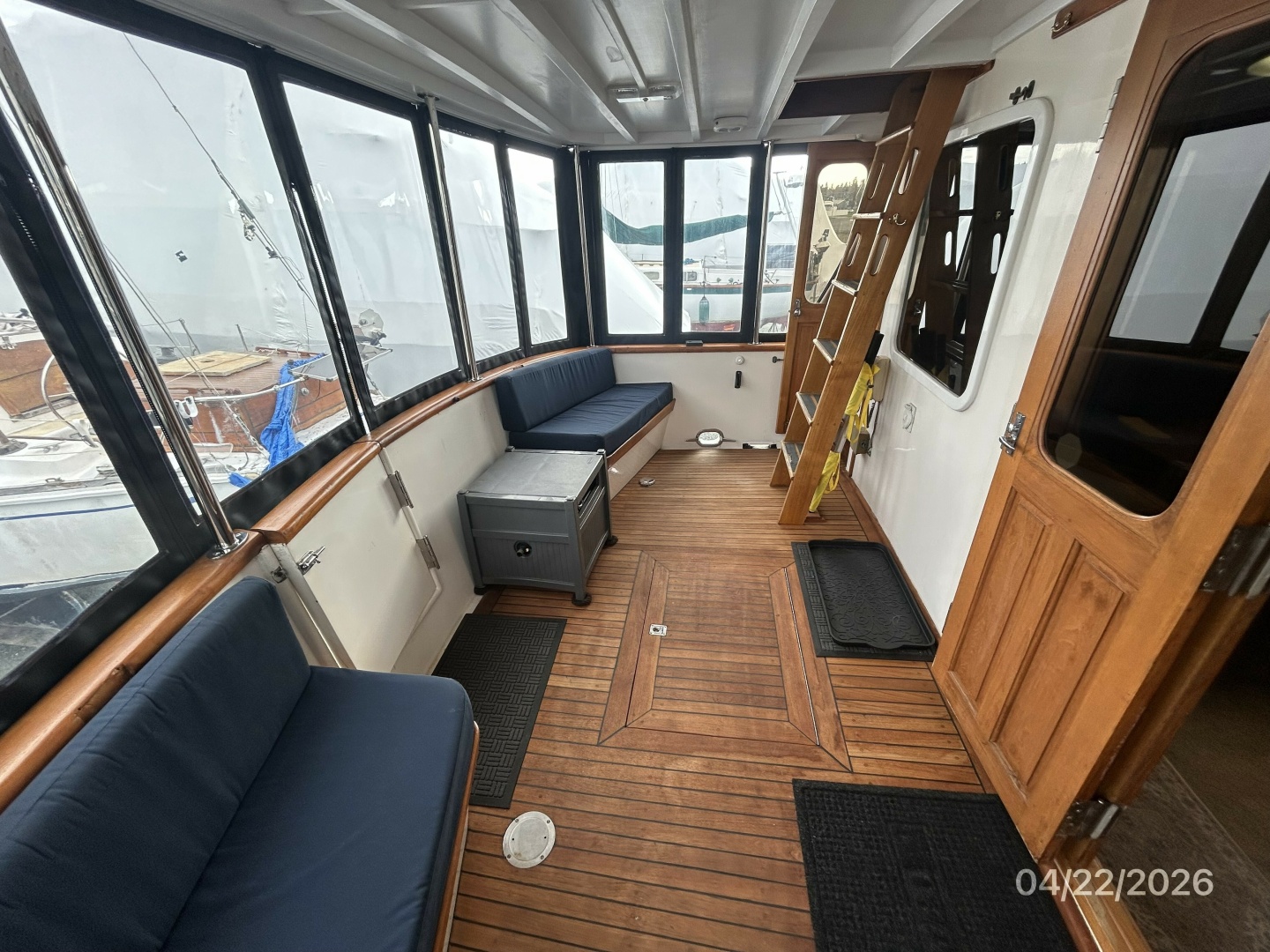 DeFever-Raised Pilothouse 1984-Traveller Anacortes-Washington-United States-49 DeFever aftdeck port-6061900 | Thumbnail