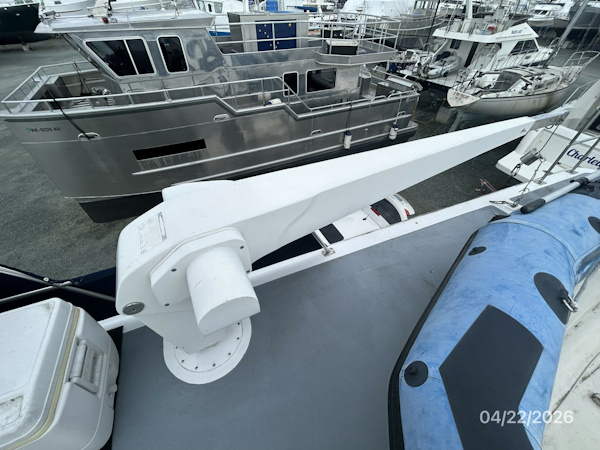 DeFever-Raised Pilothouse 1984-Traveller Anacortes-Washington-United States-49 DeFever starboard davit-6062146