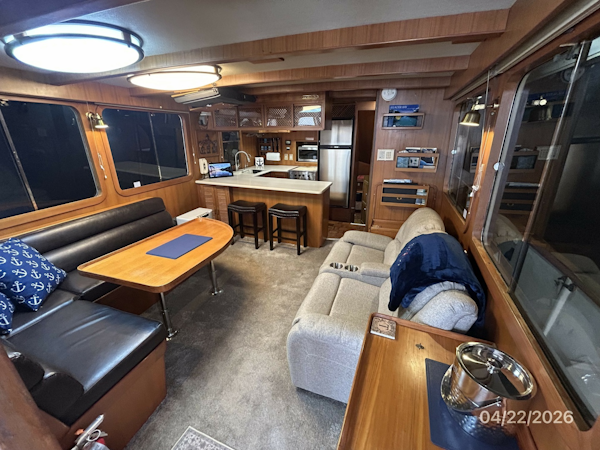 DeFever-Raised Pilothouse 1984-Traveller Anacortes-Washington-United States-49 DeFever salon forward-6062138