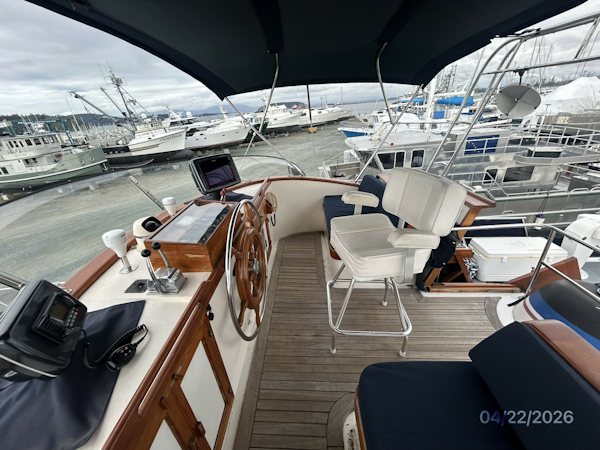 DeFever-Raised Pilothouse 1984-Traveller Anacortes-Washington-United States-49 DeFever flybridge starboard-6061986