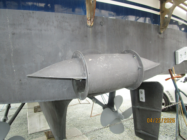 DeFever-Raised Pilothouse 1984-Traveller Anacortes-Washington-United States-49 DeFever stern thruster-6062156