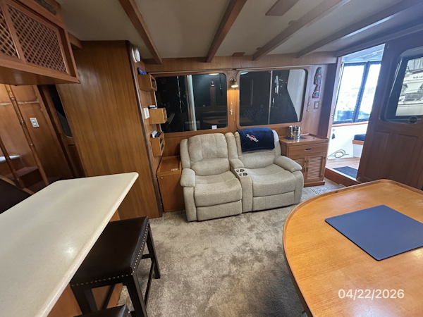 DeFever-Raised Pilothouse 1984-Traveller Anacortes-Washington-United States-49 DeFever salon starboard-6062143