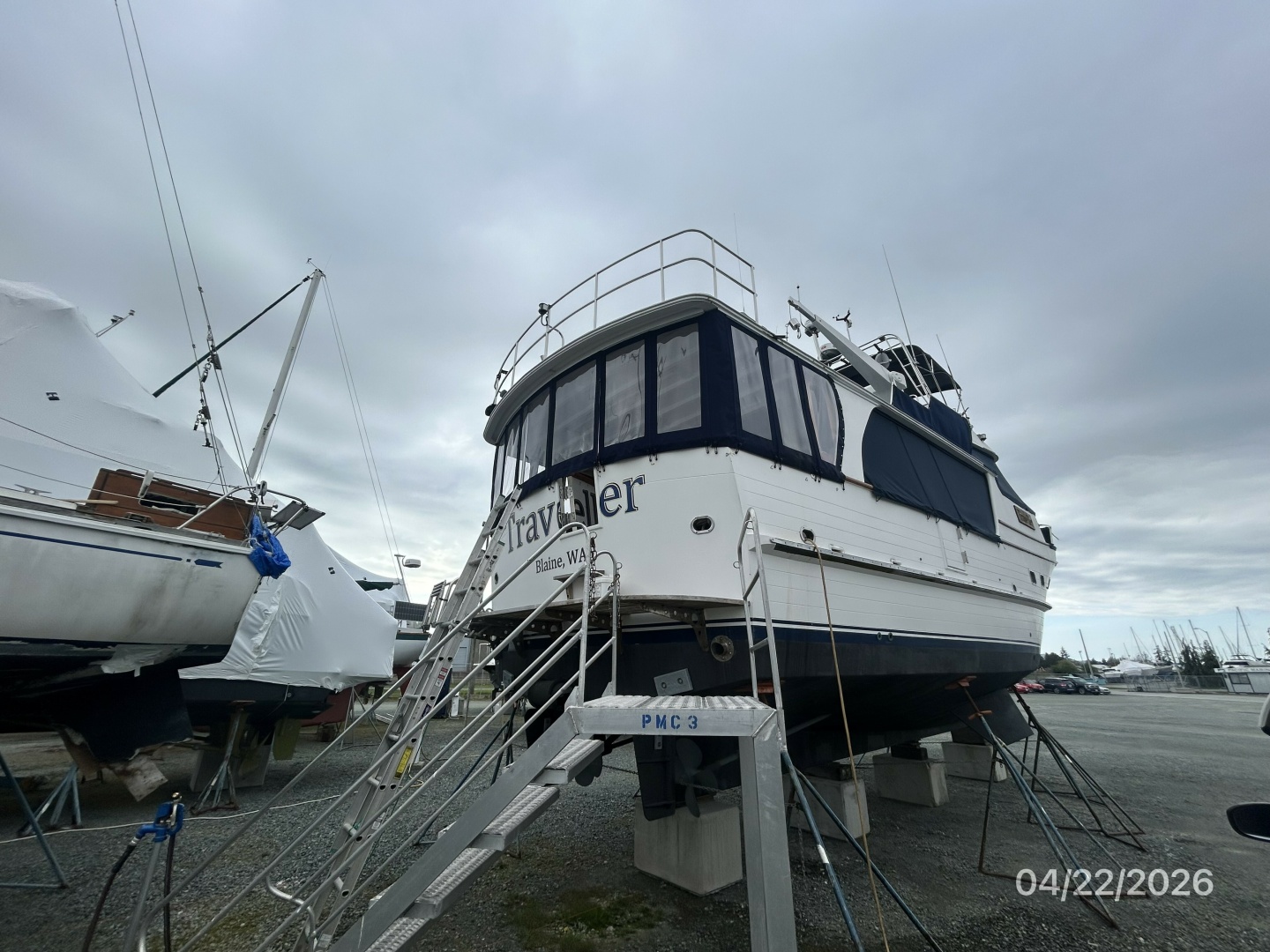 DeFever-Raised Pilothouse 1984-Traveller Anacortes-Washington-United States-49 DeFever hauled out starboard aft profile-6062145 | Thumbnail