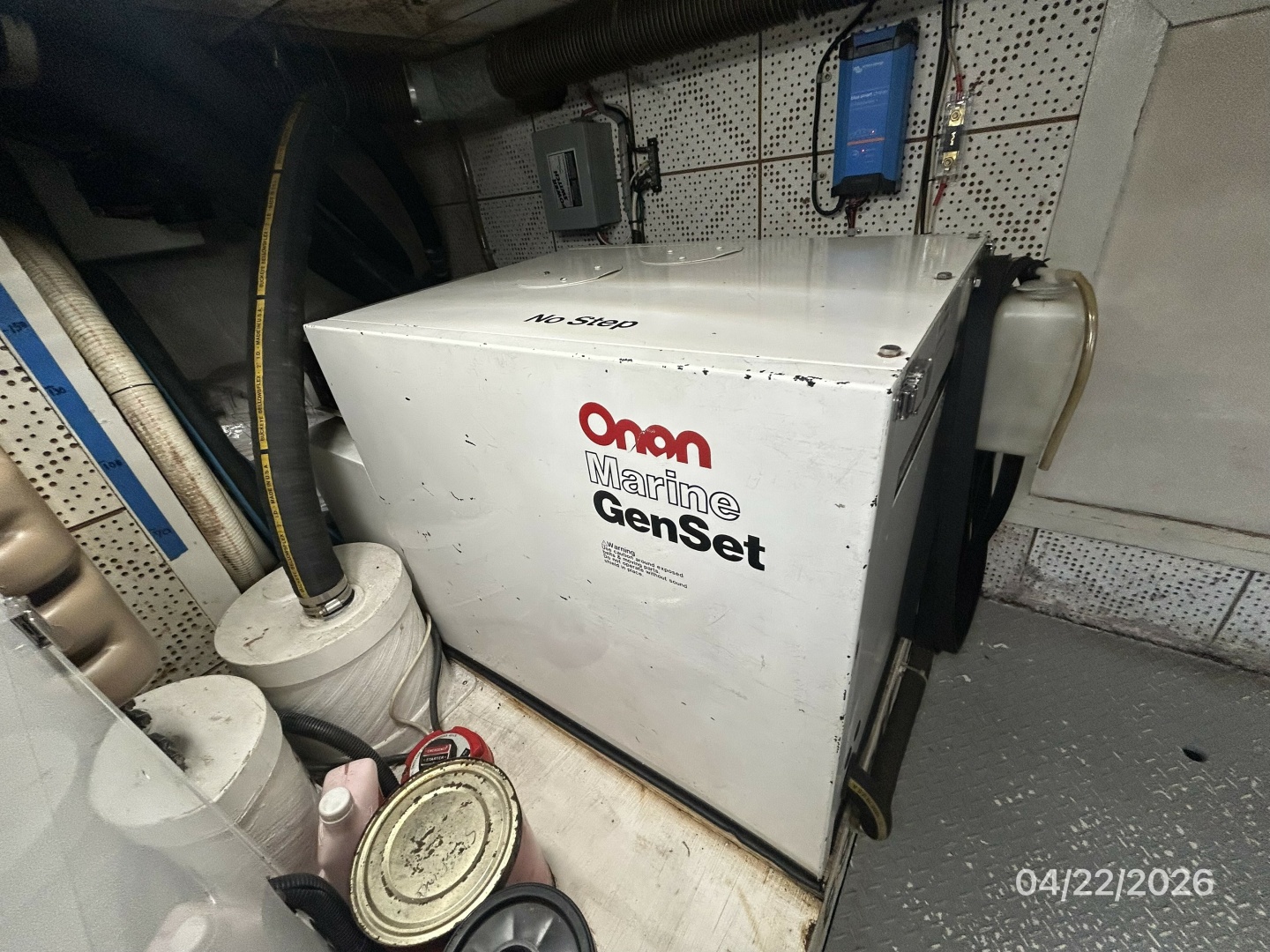 DeFever-Raised Pilothouse 1984-Traveller Anacortes-Washington-United States-49 DeFever 8 kW generator soundbox-6061893 | Thumbnail