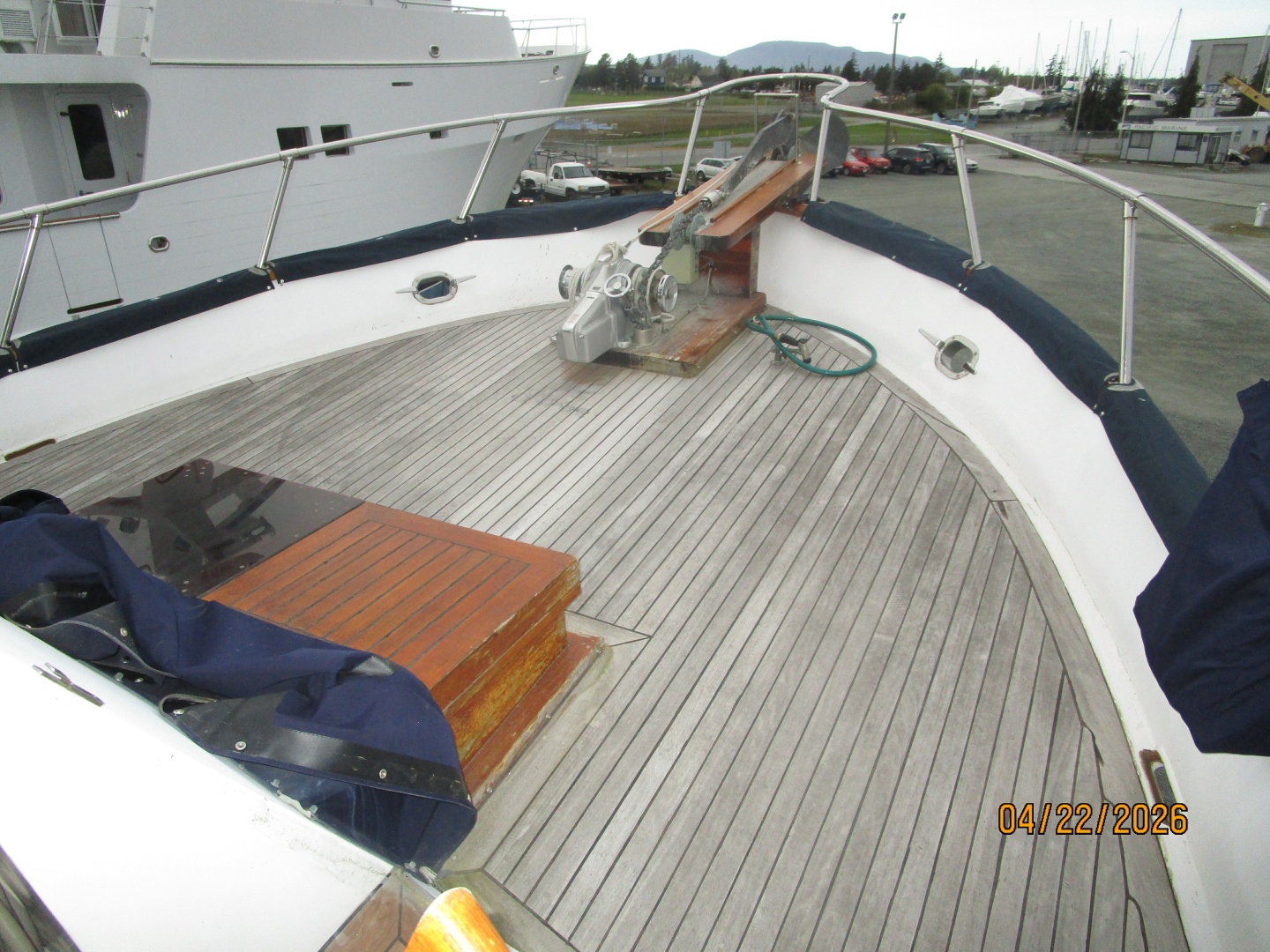 DeFever-Raised Pilothouse 1984-Traveller Anacortes-Washington-United States-49 DeFever foredeck-6062010 | Thumbnail