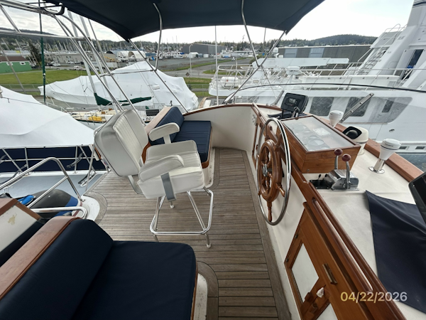 DeFever-Raised Pilothouse 1984-Traveller Anacortes-Washington-United States-49 DeFever flybridge port-6061983