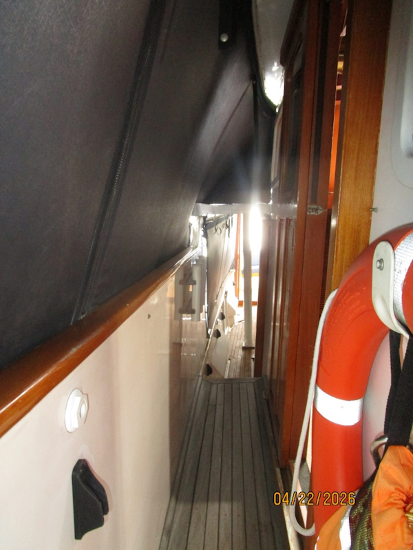 DeFever-Raised Pilothouse 1984-Traveller Anacortes-Washington-United States-49 DeFever starboard side deck1-6062153