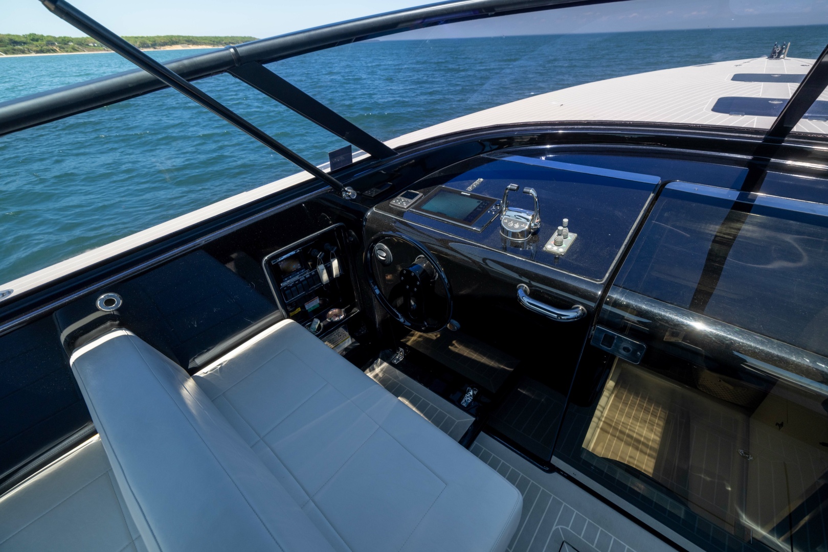 VanDutch-VanDutch 40 2016-SPECTRE East Hampton-New York-United States-6181515 | Thumbnail