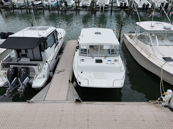 Twin Vee-Weekender 2011 -Tequesta-Florida-United States-6062619