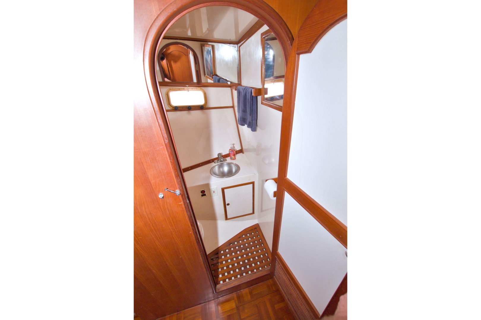 Present Yachts-42 Sundeck 1984-Consaltant North Fort Myers-Florida-United States-6256754 | Thumbnail