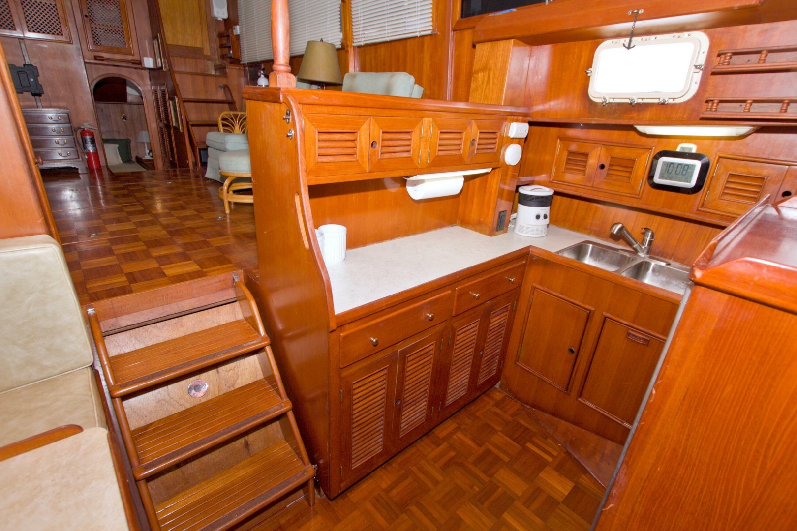Present Yachts-42 Sundeck 1984-Consaltant North Fort Myers-Florida-United States-6256745 | Thumbnail