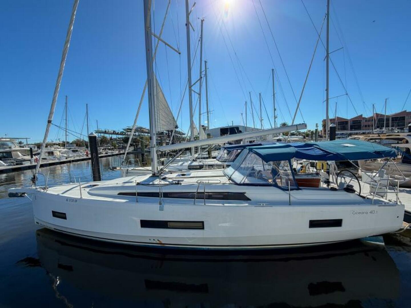 Beneteau-40.1 2022-Happy Ours St. Petersburg-Florida-United States-6063358 | Thumbnail