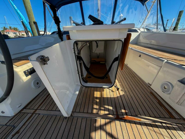 Beneteau-40.1 2022-Happy Ours St. Petersburg-Florida-United States-6063303