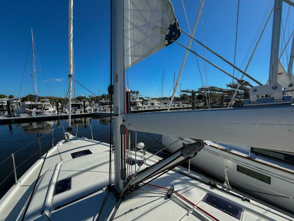 Beneteau-40.1 2022-Happy Ours St. Petersburg-Florida-United States-6063338