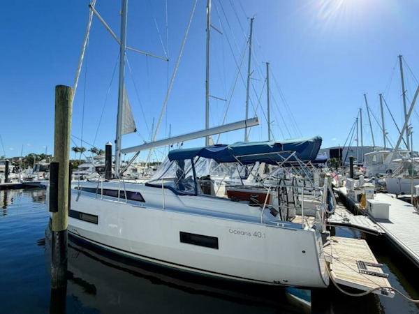 Beneteau-40.1 2022-Happy Ours St. Petersburg-Florida-United States-6063360