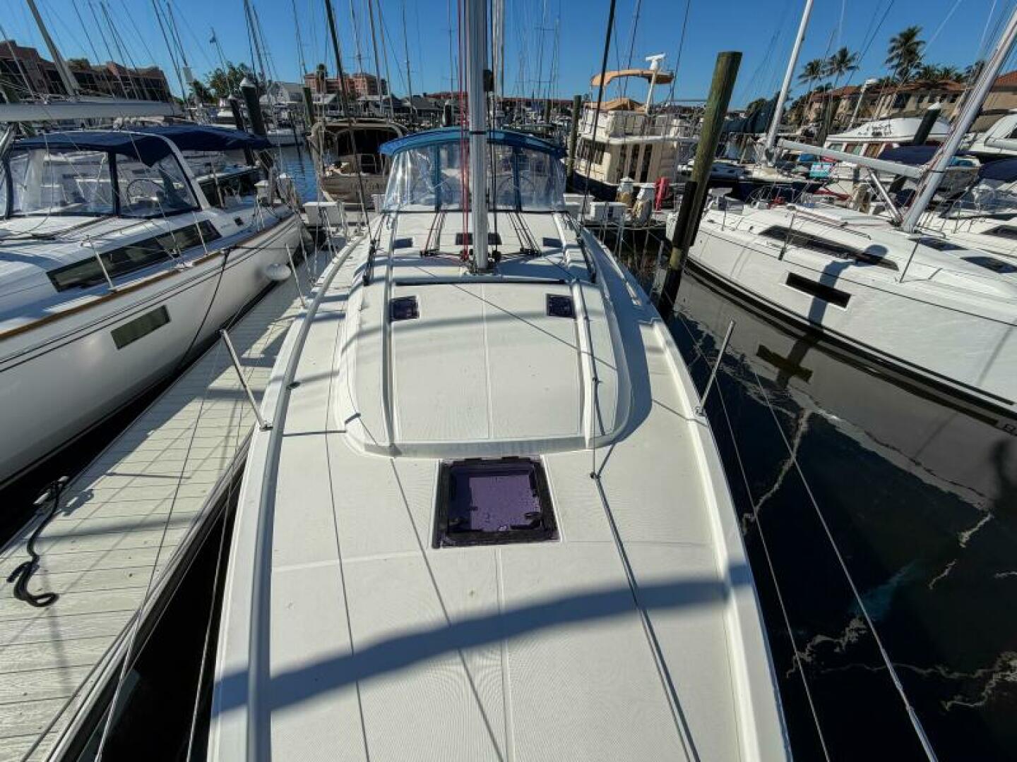 Beneteau-40.1 2022-Happy Ours St. Petersburg-Florida-United States-6063345 | Thumbnail
