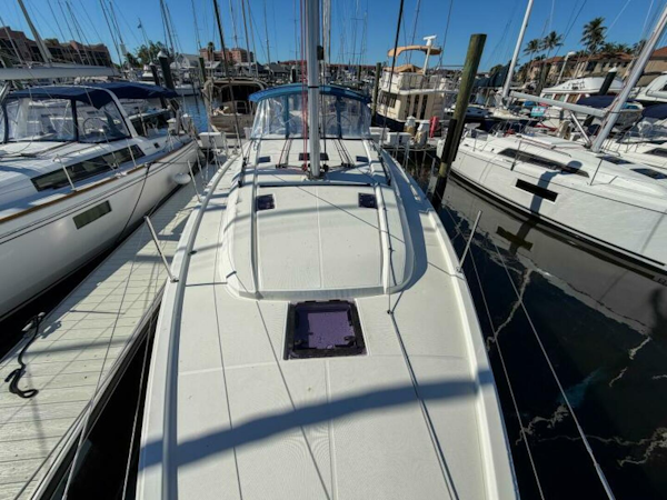 Beneteau-40.1 2022-Happy Ours St. Petersburg-Florida-United States-6063345