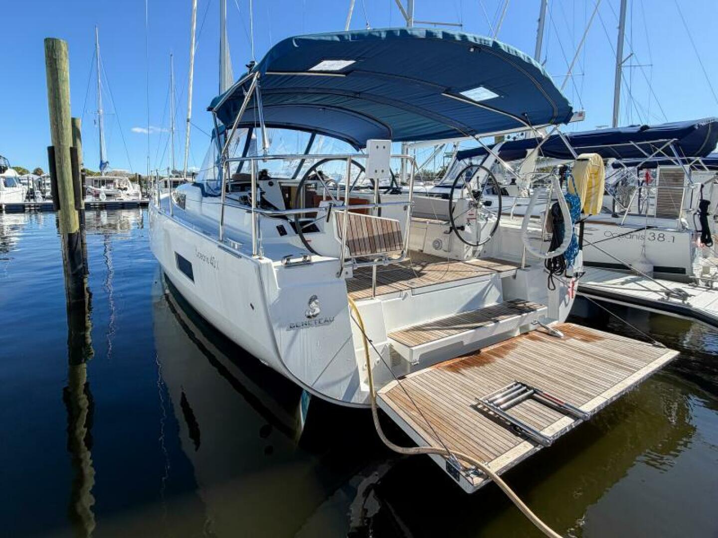 Beneteau-40.1 2022-Happy Ours St. Petersburg-Florida-United States-6063290 | Thumbnail