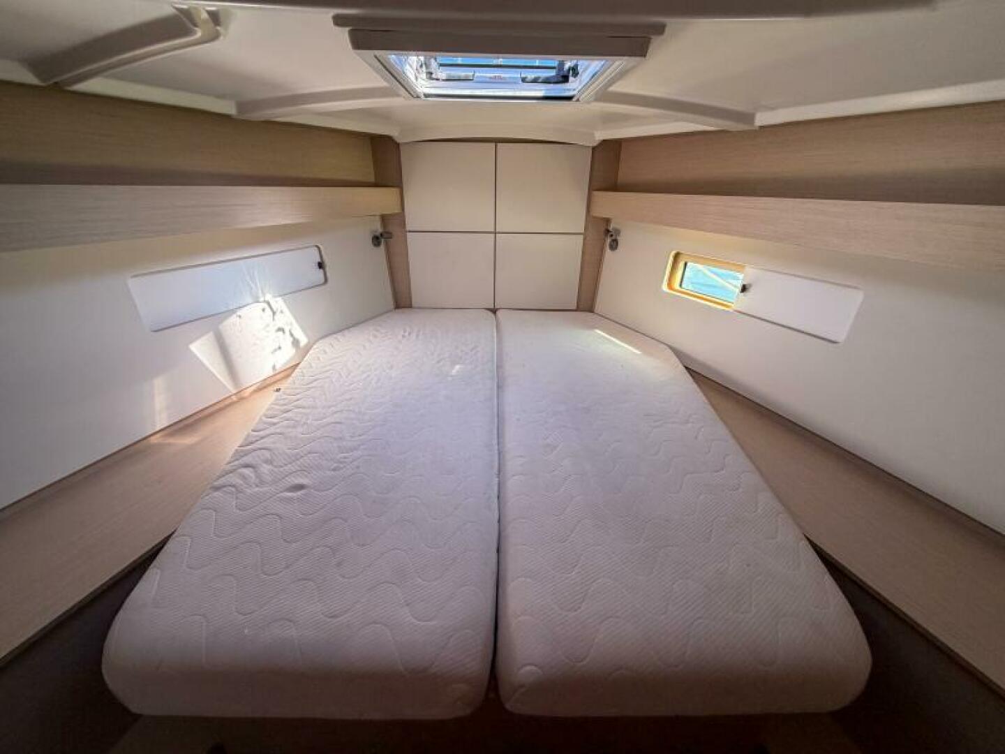 Beneteau-40.1 2022-Happy Ours St. Petersburg-Florida-United States-6063254 | Thumbnail