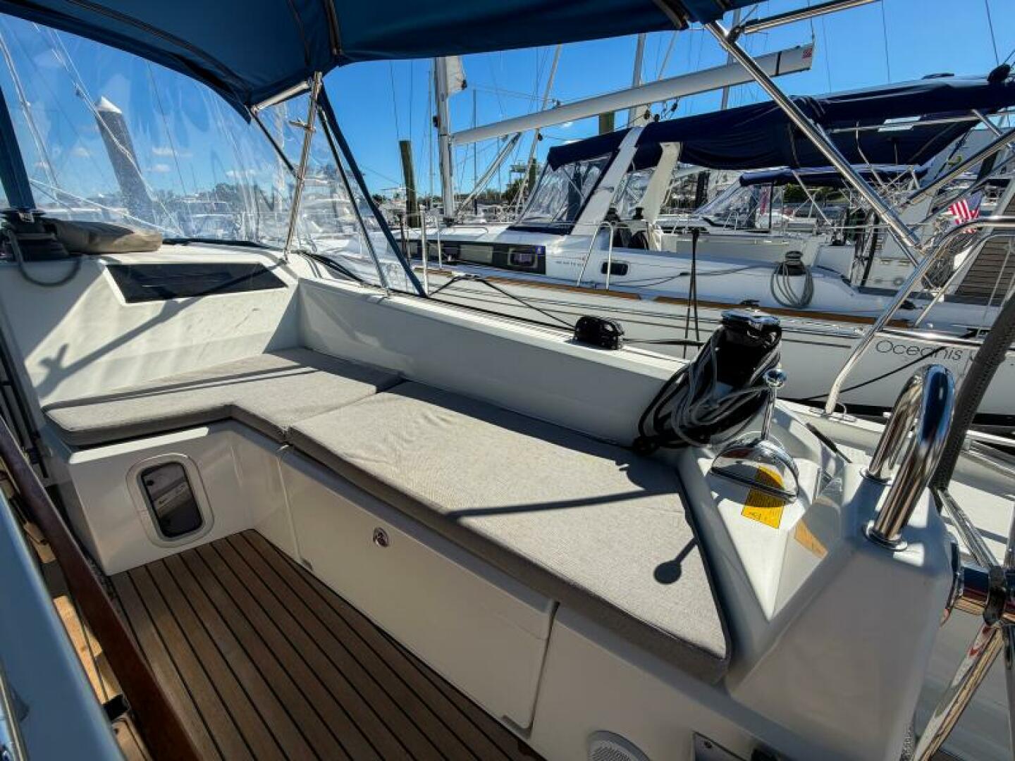 Beneteau-40.1 2022-Happy Ours St. Petersburg-Florida-United States-6063333 | Thumbnail